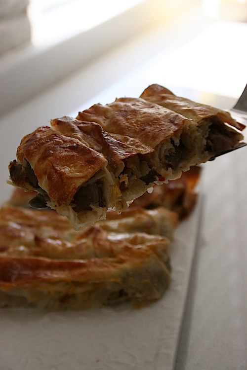 Mantarlı ve Patatesli Börek, Mantarlı ve Patatesli Börek Tarifi E