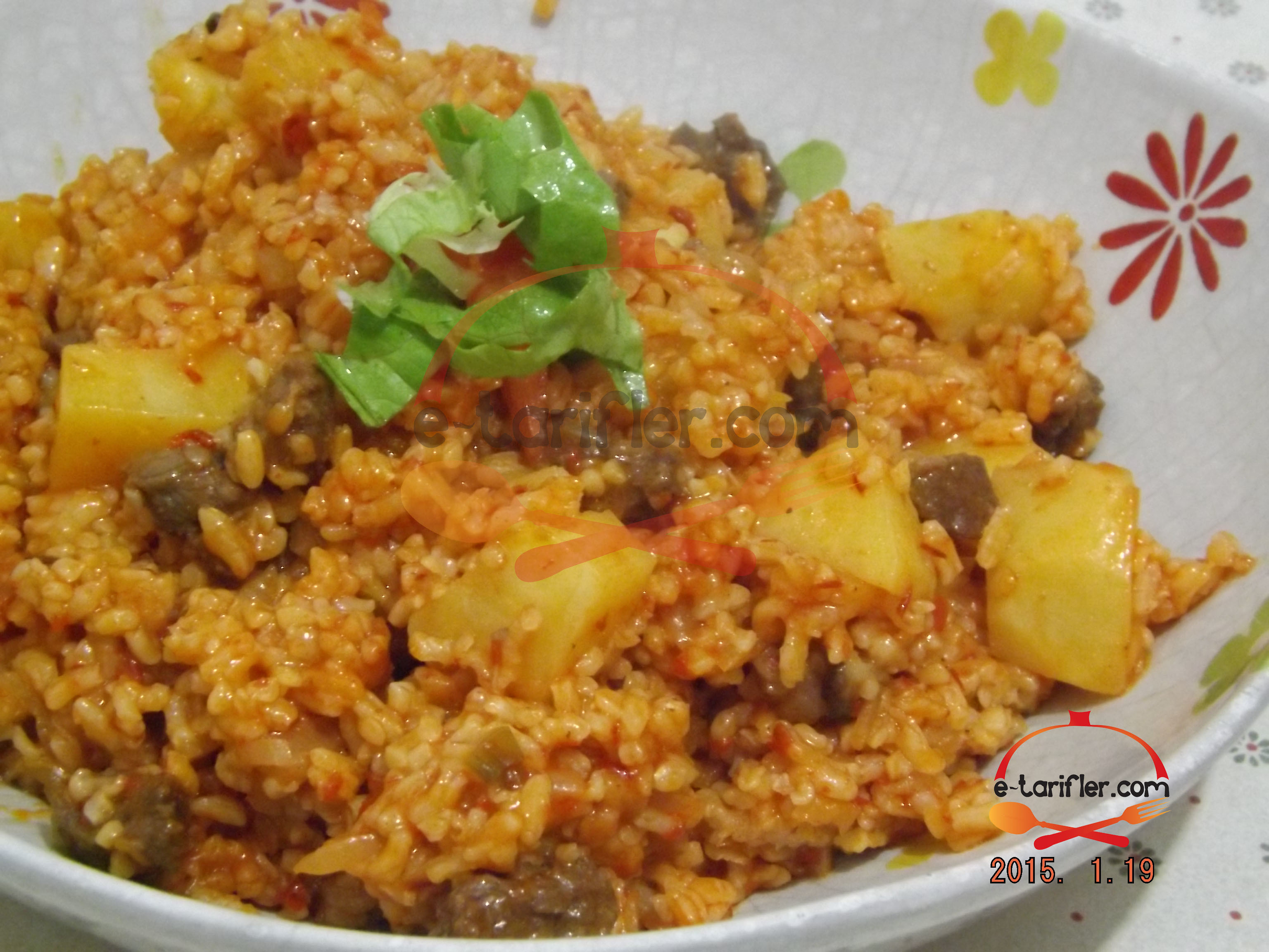 Etli Patatesli Kırmızı Pilav Tarifi